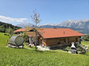 Chalet Sennhof in den Tuxer Alpen  Chalet Tuxer Alpen Karwendel mieten